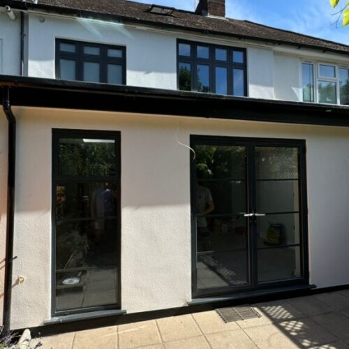 WhatsApp-Image-2025-02-08-at-17.35.50-2-576x1024